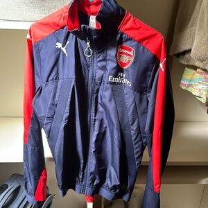 Puma Arsenal Jacket Mens Small Red and Blue Soccer FC Futbol Football Full Zip